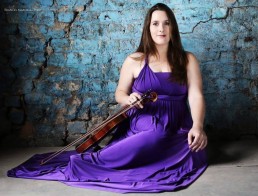 Lynda O'Connor, violinist – Photo Frances Marshall